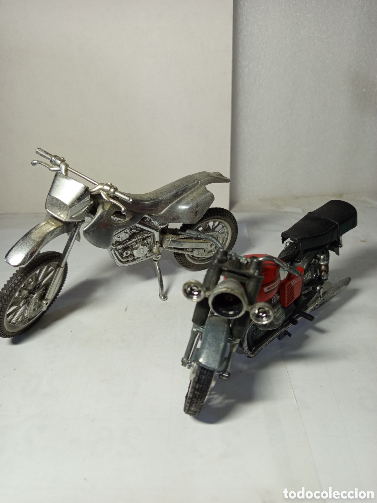 Motos a escala: Motos a escala met&aacute;licas