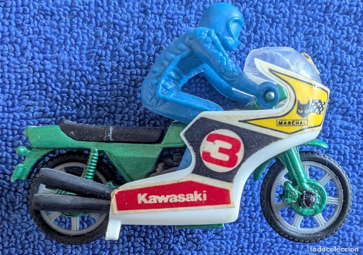 Motos a escala: Kawasaki - Moto n&ordm; 3 - Galletas Siro &iexcl;A&ntilde;os 70!