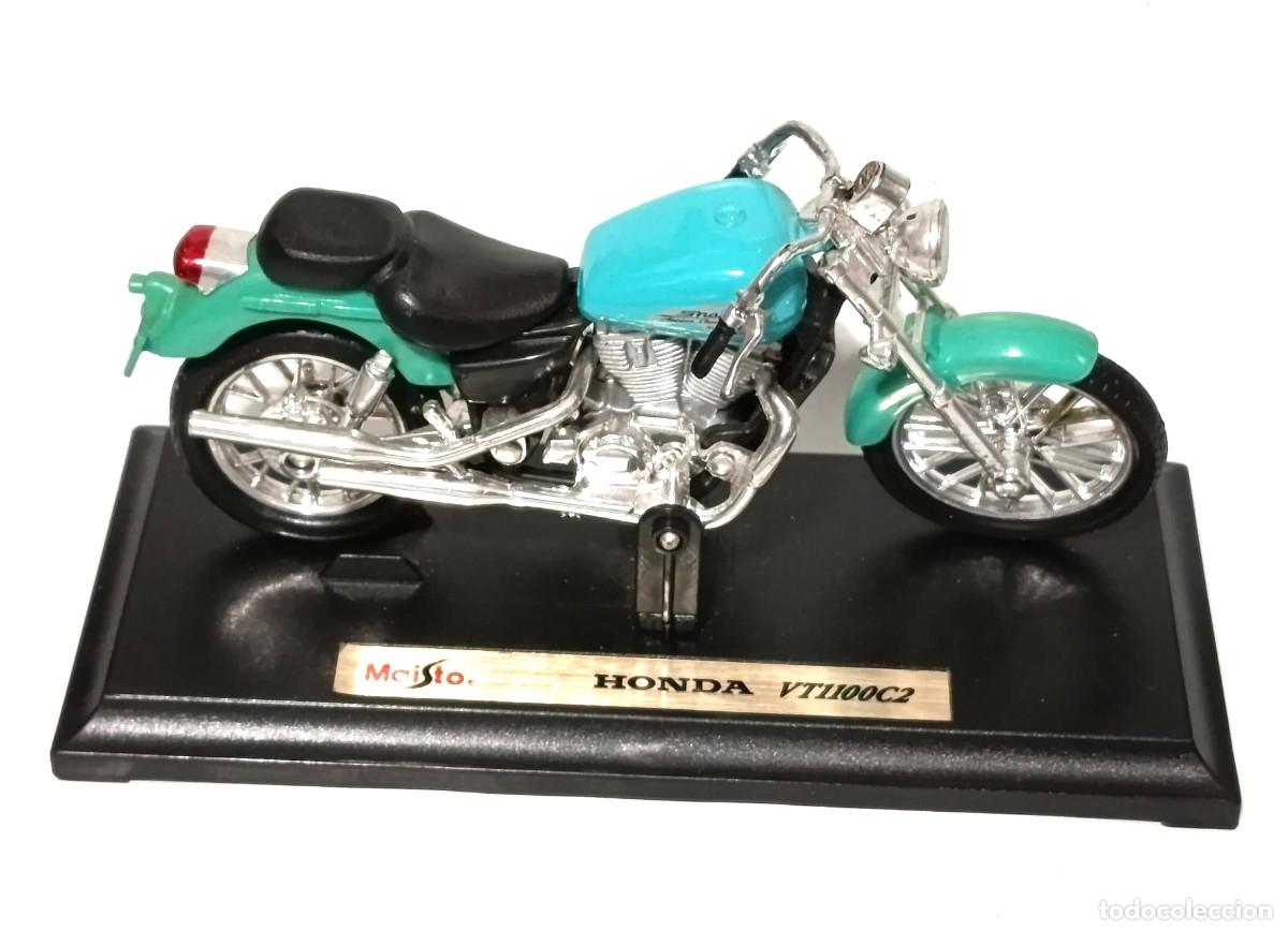 Motos &agrave; l'&eacute;chelle: Motocicleta HONDA VT 1100 C2 Shadow , Maisto 1:18, 1/18, Nunca ha sido rodada