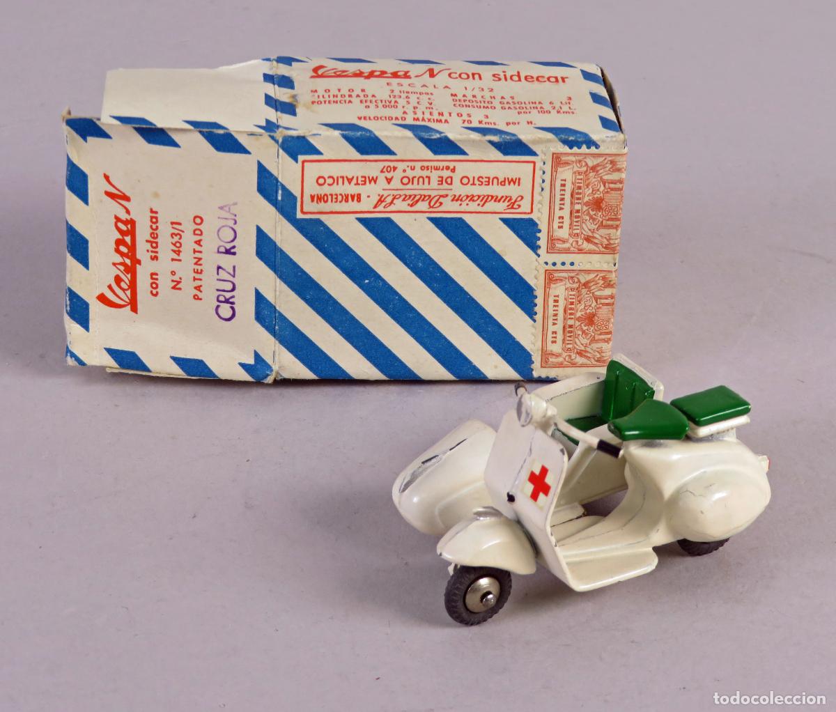 Motos a escala: Moto Vespa N con sidecar Dalia 1/32 Made in Spain con caja a&ntilde;os 60