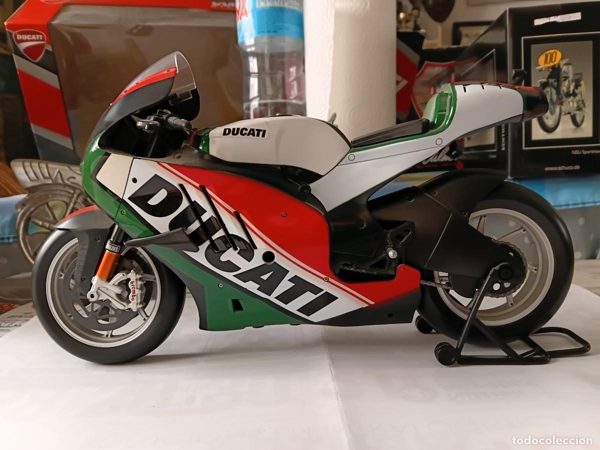 Motos a escala: Maqueta de moto . DUCATI . - Foto 4