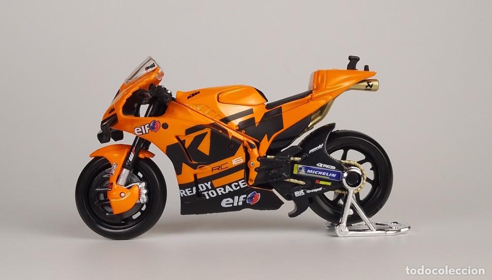 Motos a escala: KTM RC16 Tech 3 Moto GP 2021 - Foto 3