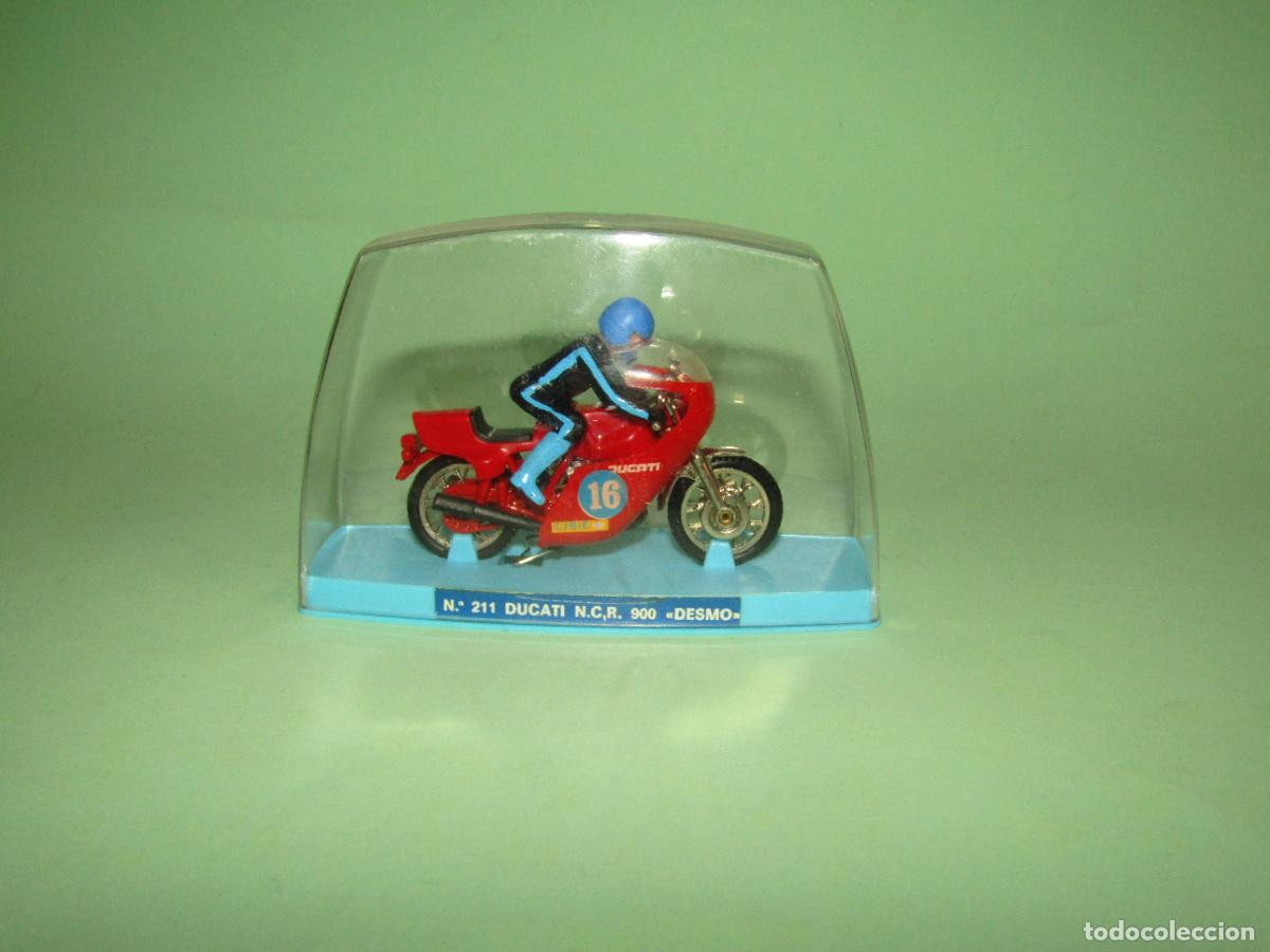 Motos &agrave; l'&eacute;chelle: Antigua Moto DUCATI NCR 900 DESMO Serie CAMPE&Oacute;N Ref. 211 de GUISVAL Made In Spain A&ntilde;os 1970-80s.