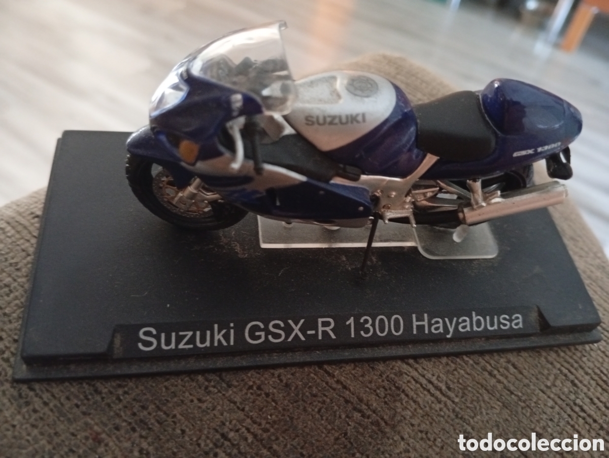 Motorradmodelle: Moto Suzuki GSX R 1300 HAYABUSA