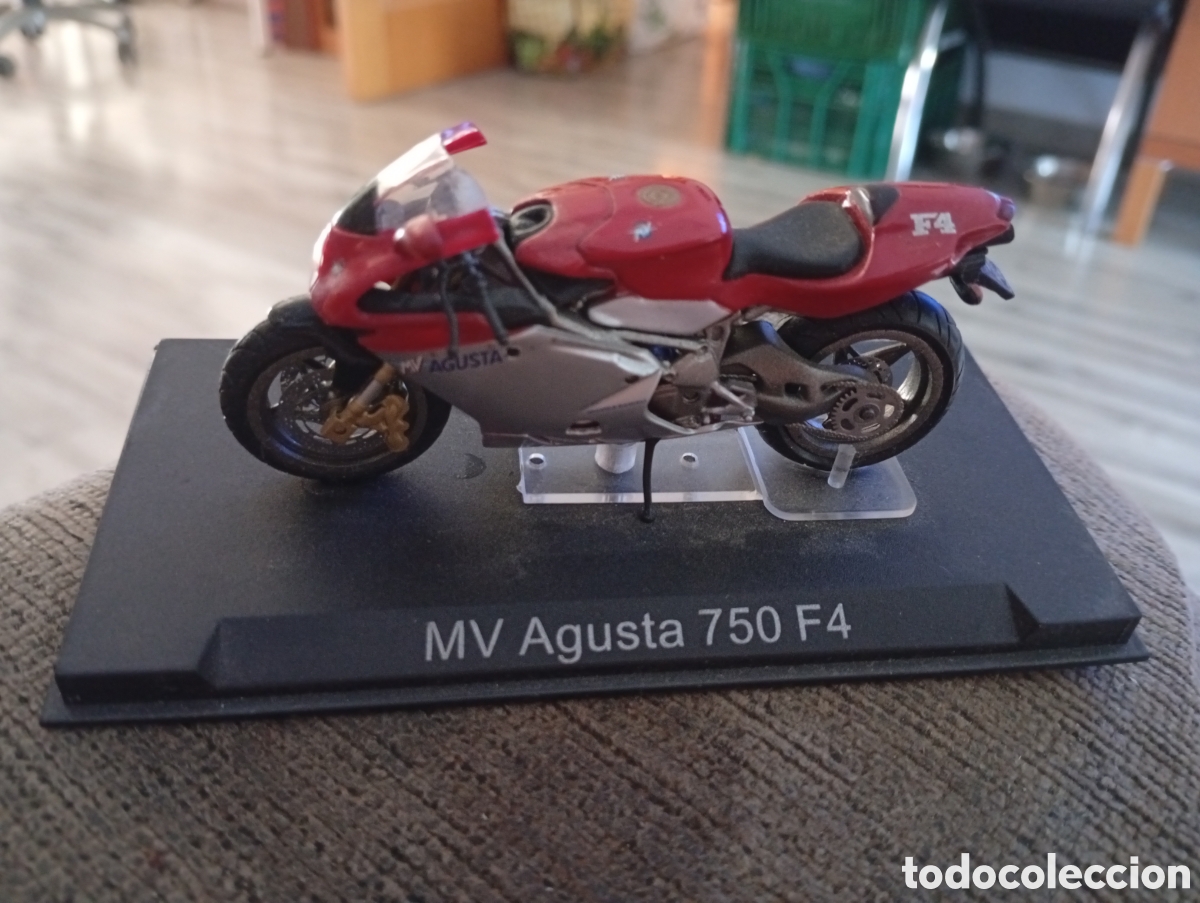 Motorradmodelle: Moto MV augusta 750 F4