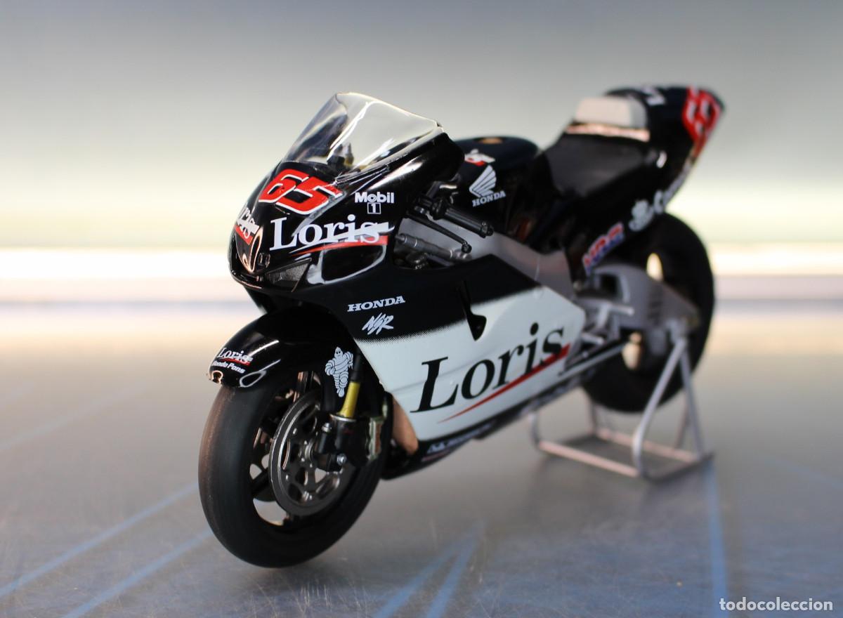 Motos a escala: 06. Maqueta Moto GP: Honda NSR500. Loris Capirossi 2002. 1:12.