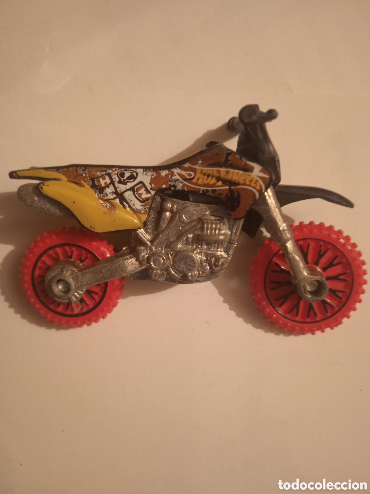 Motos a escala: MOTO METAL HOT WEELS - Foto 2