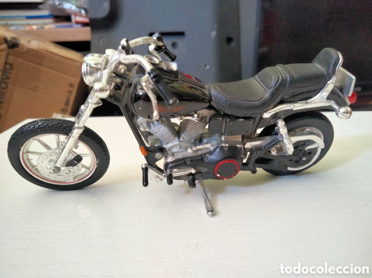 Motos a escala: Maisto 1/18 Harley Davidson 1991 FXDB Sturgis