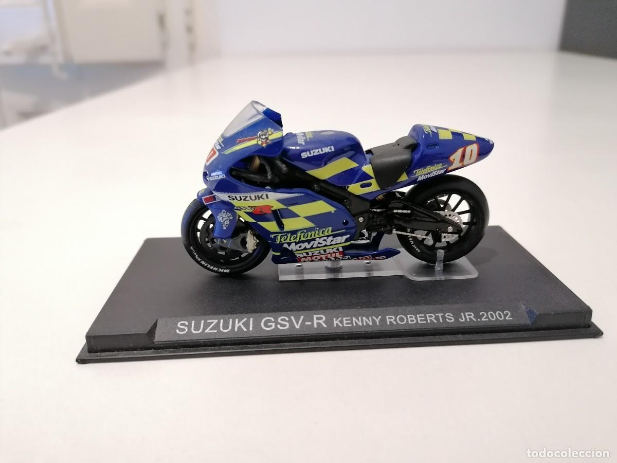 Motorradmodelle: Altaya 1/24 Suzuki GSV-R Kenny Roberts Jr. 2002 Buen Estado