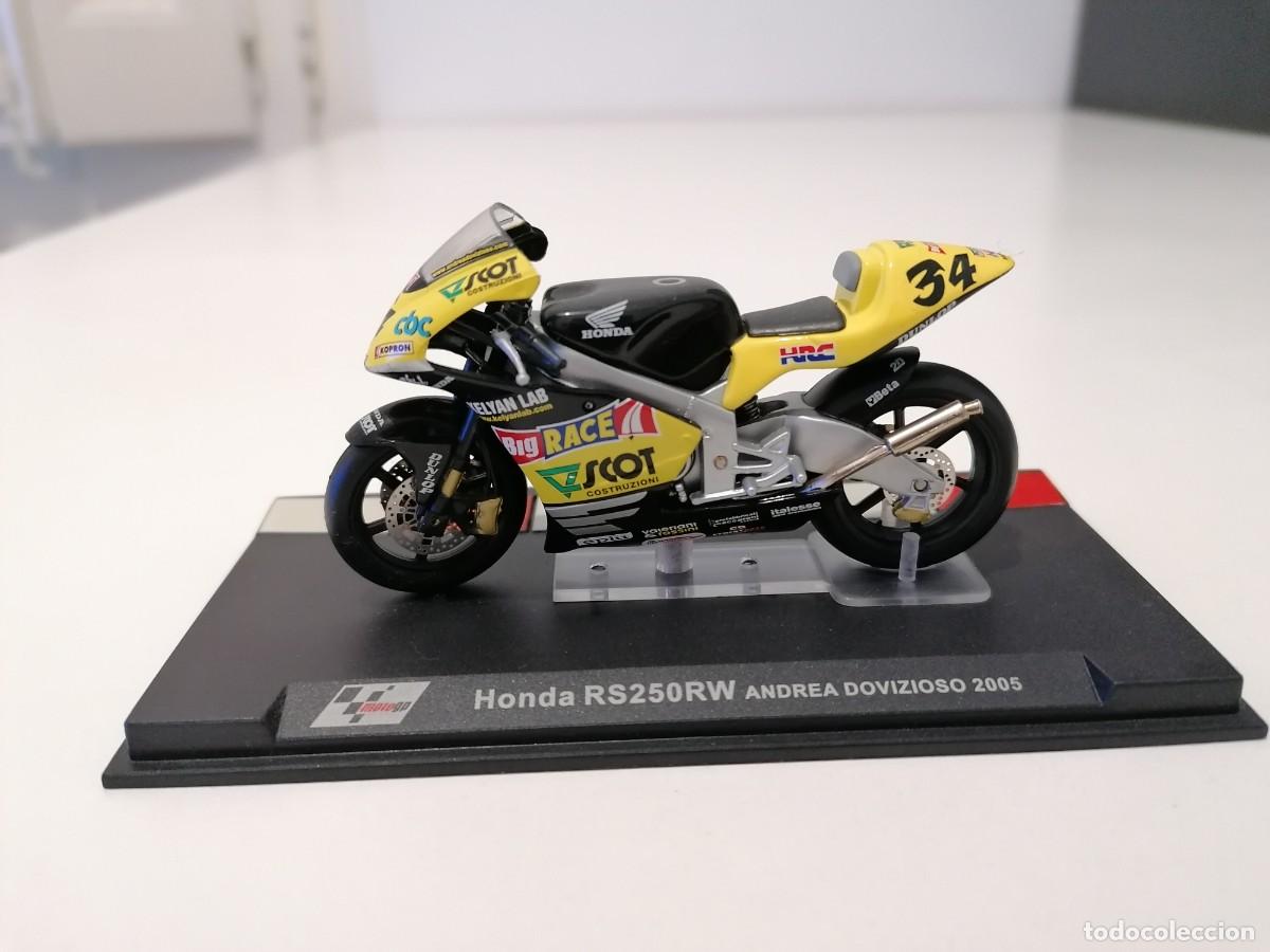 Motorradmodelle: Altaya 1/24 Honda RS250W Andrea Dovizioso 2005 Buen Estado