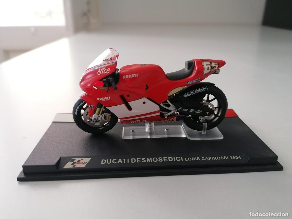 Motos a escala: Altaya 1/24 Ducati Desmosedici Loris Capirossi 2004 Buen Estado