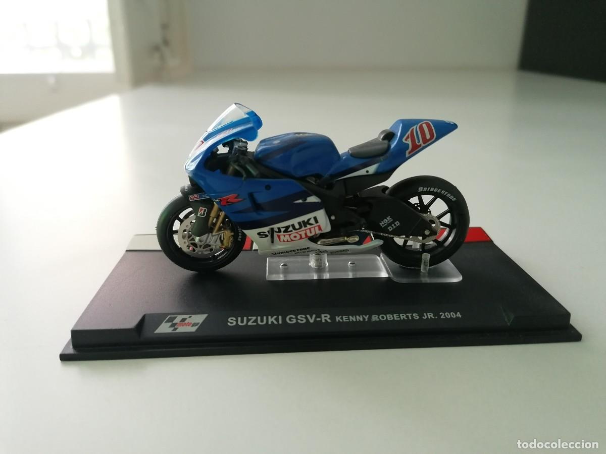 Motorradmodelle: Altaya 1/24 Suzuki GSV-R Kenny Robert Jr. 2004 Buen Estado