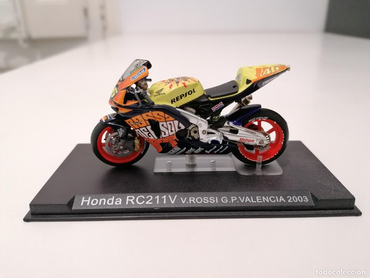 Motorradmodelle: Altaya 1/24 Honda RC211V Valentino Rossi GP Valenciana 2003 Buen Estado