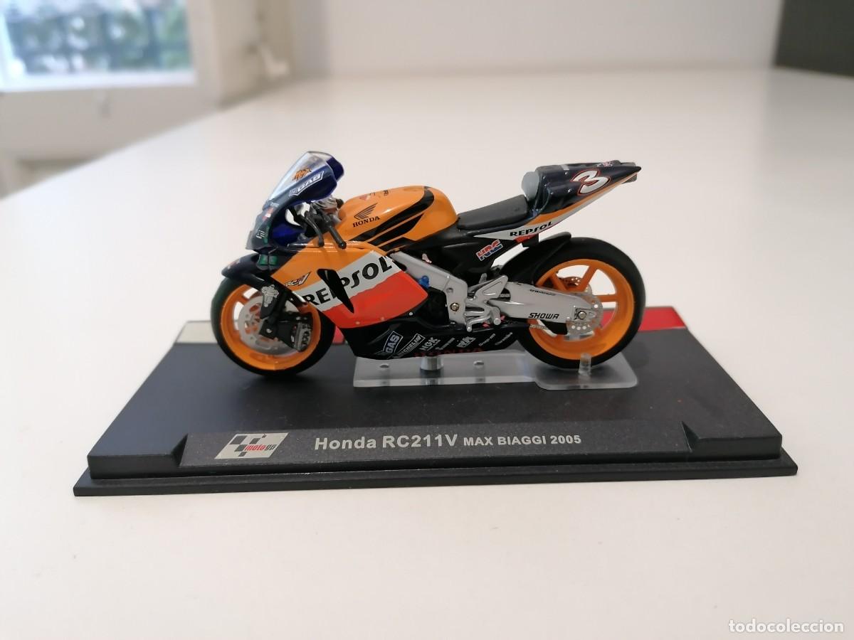Motos a escala: Altaya 1/24 Honda RC211V Max Biaggi 2005