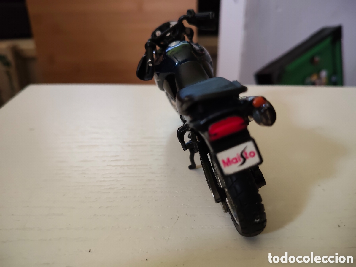 Motos a escala: Maisto 1/18 Triumph Tiger 900 - Foto 4