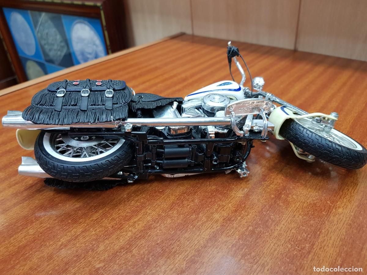 Motos a escala: Moto Harley Davidson escala 1.18 - Foto 6