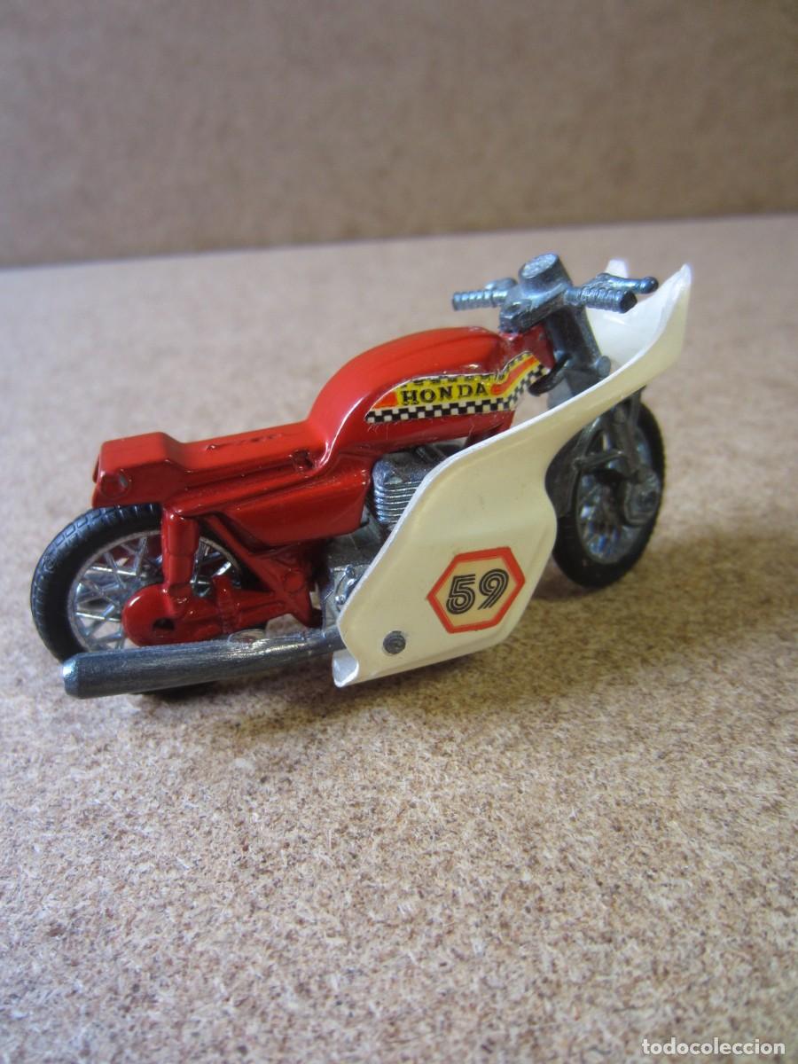 Motos a escala: Honda CB900F GP (Guiloy Ref 141059) - Foto 5