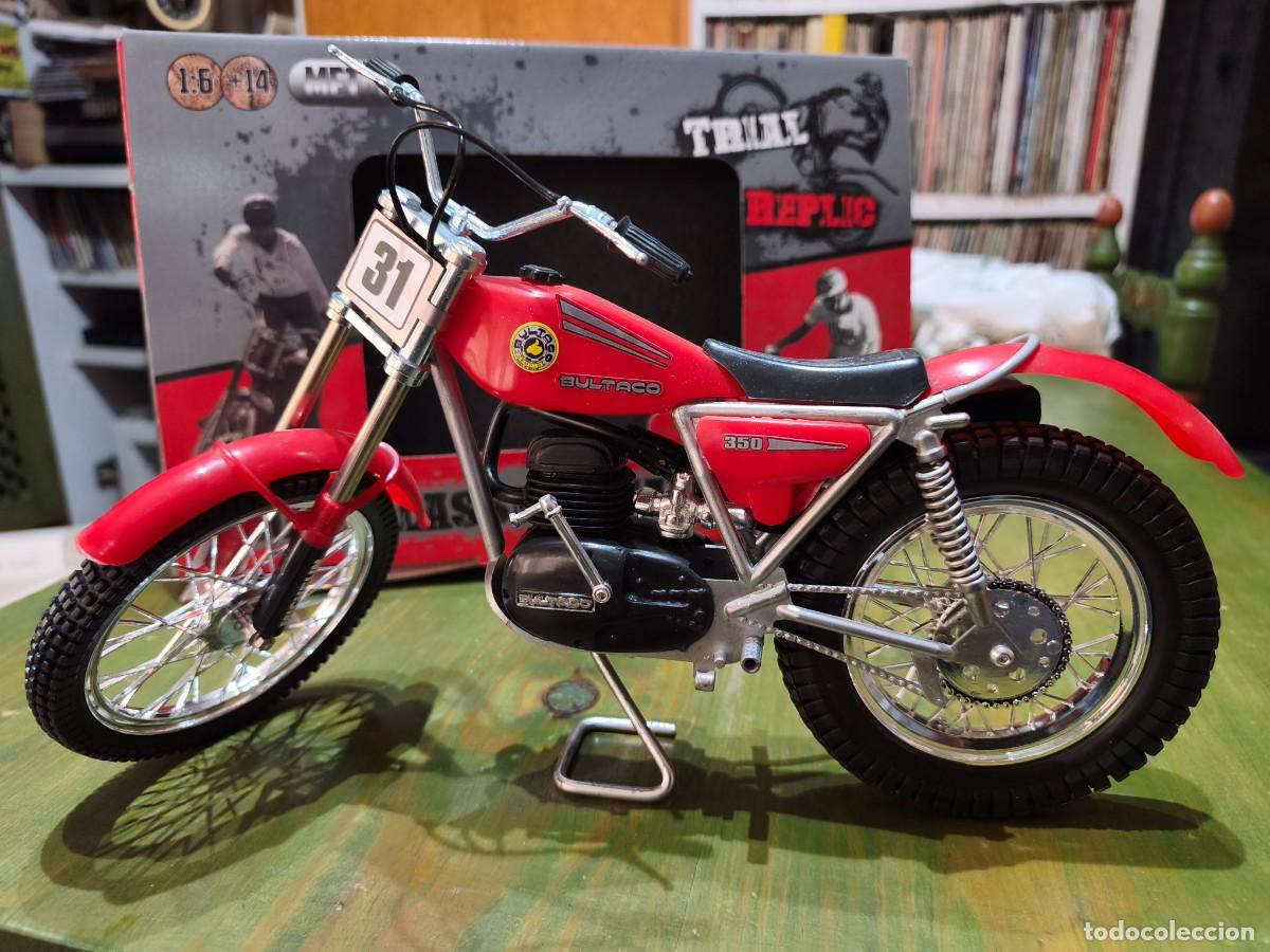 Motos a escala: Bultaco 350 Sherpa Roja 1979/1980 Moto Classic Trail. Metal. Escala 1/6. Trial Replic.