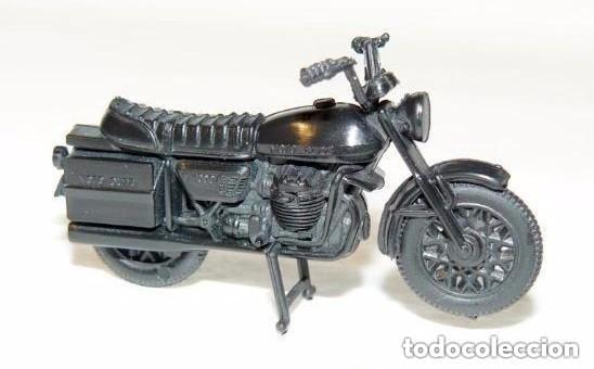 Motos a escala: MAQUETA MOTO GUZZI V 1000 YOGURES CHAMBURCY -SE VENDE DESMONTADA EN SU CAJA