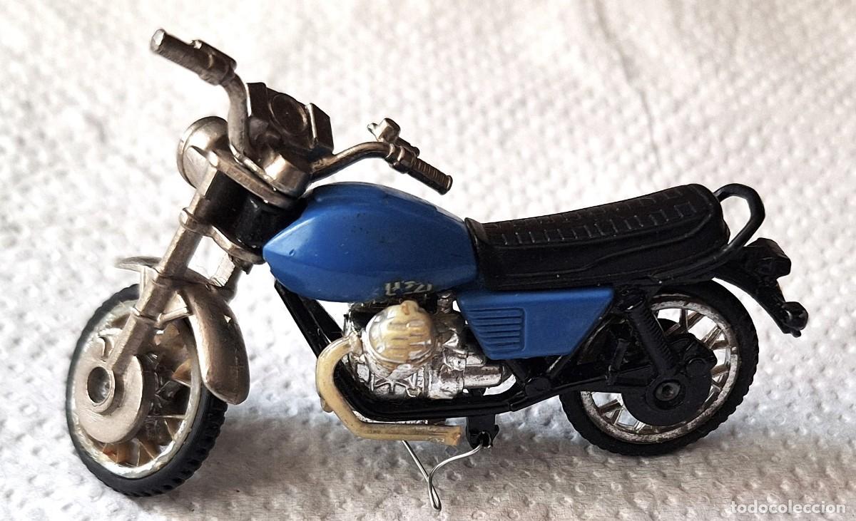 Motos a escala: MOTO ESCALA 1/50 - MOTO METALICA ANTIGUA - GUZZI - A&Ntilde;OS 80 - - BUEN ESTADO