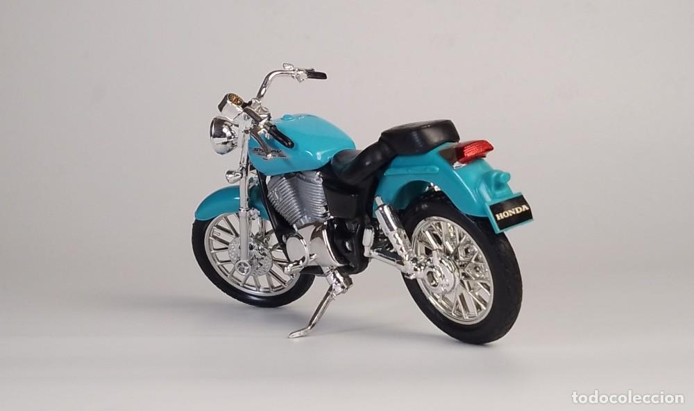 Motos a escala: Honda VT1100 C2 Shadow 1998 - Foto 4