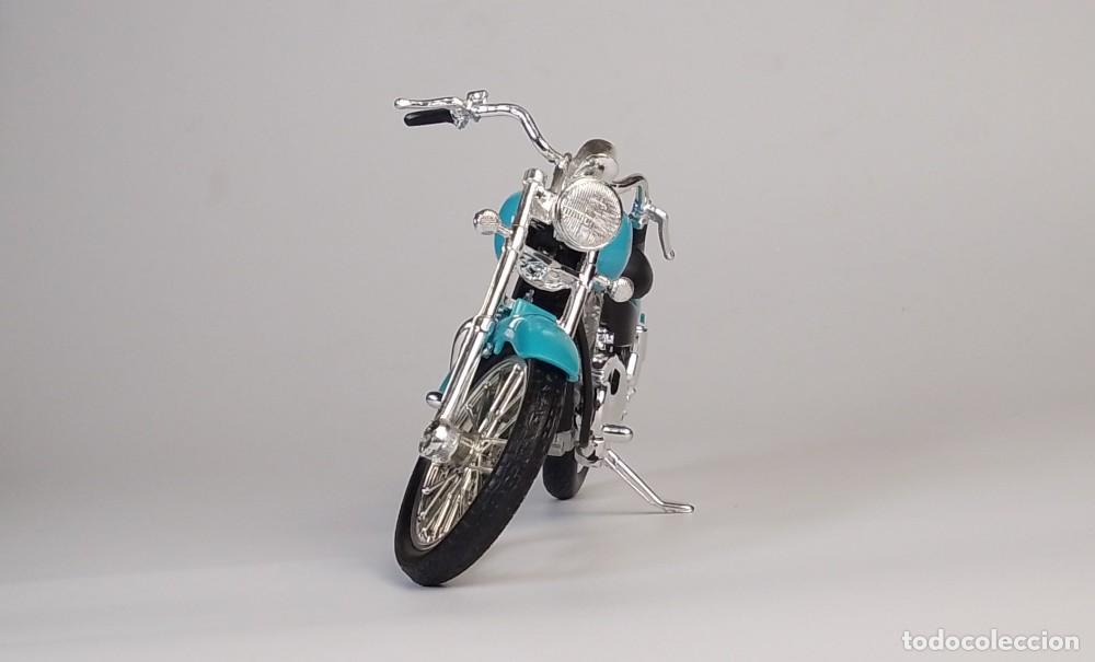 Motos a escala: Honda VT1100 C2 Shadow 1998 - Foto 9