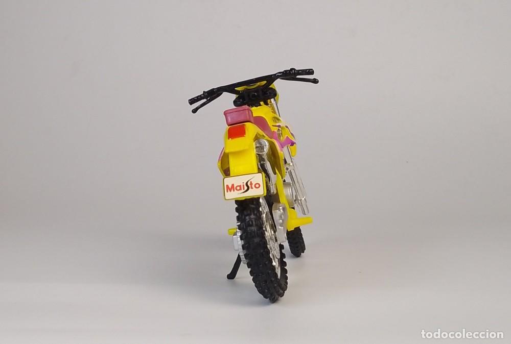 Motos a escala: Kawasaki KLX 250SR 1994 - Foto 5