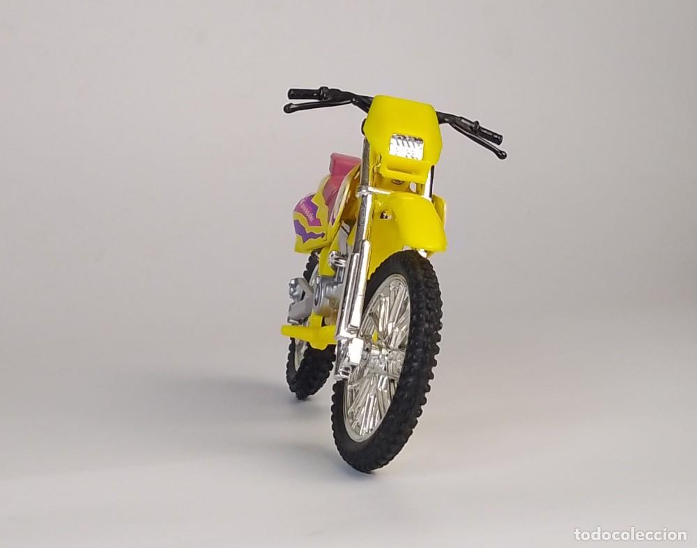 Motos a escala: Kawasaki KLX 250SR 1994 - Foto 9
