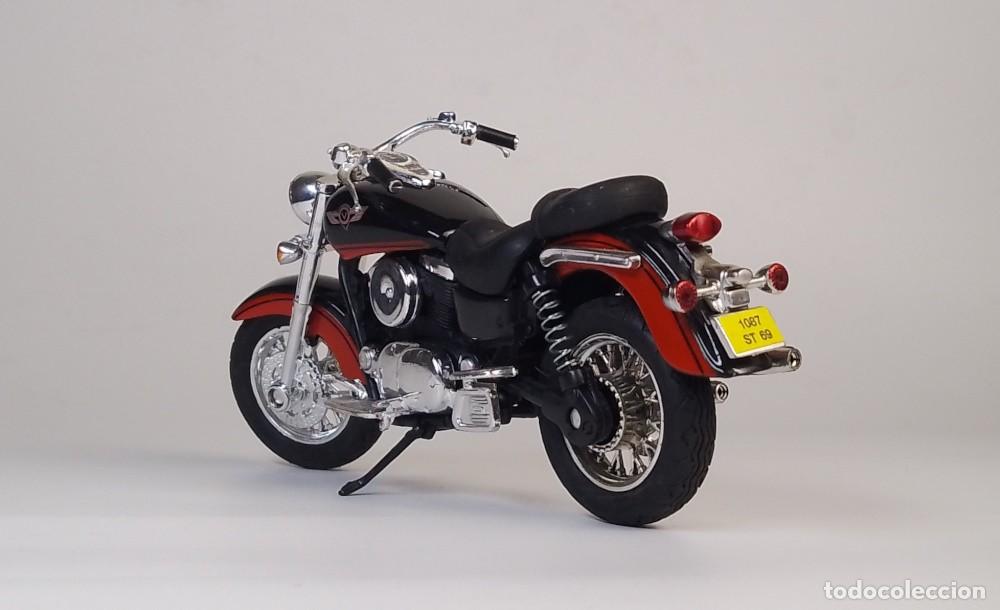 Motos a escala: KAWASAKI VN 1500 2002 - Foto 4
