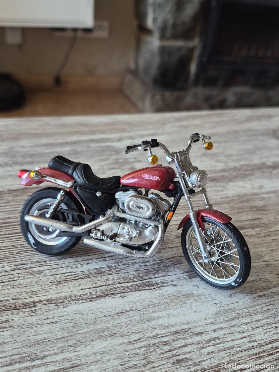 Motos &agrave; l'&eacute;chelle: Moto Harley Davidson | Maisto Escala 1:18