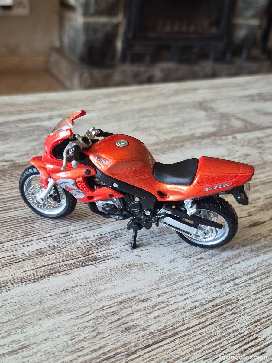 Motos in scale: Moto Triumph | Maisto Escala 1:18