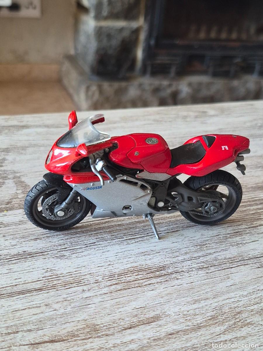 Motos in scale: Moto Agusta | Maisto Escala 1:18