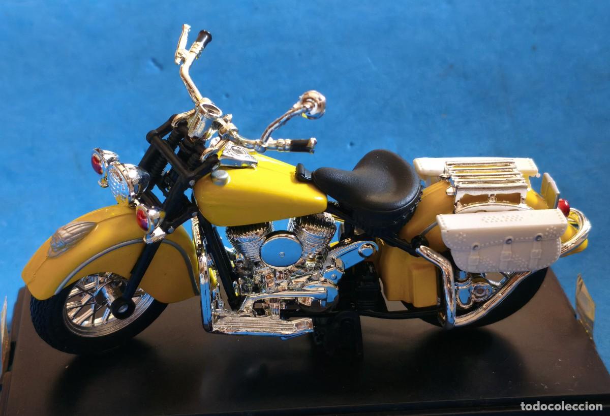 Motos a escala: Moto. Desconozco modelo. Fabricada en China. Distribuida por Ripavi S.L. Alicante.