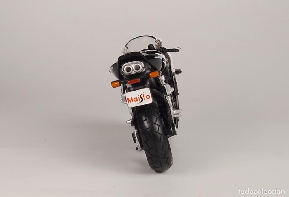 Motos a escala: Honda CBR 1000RR 2009 - Foto 5