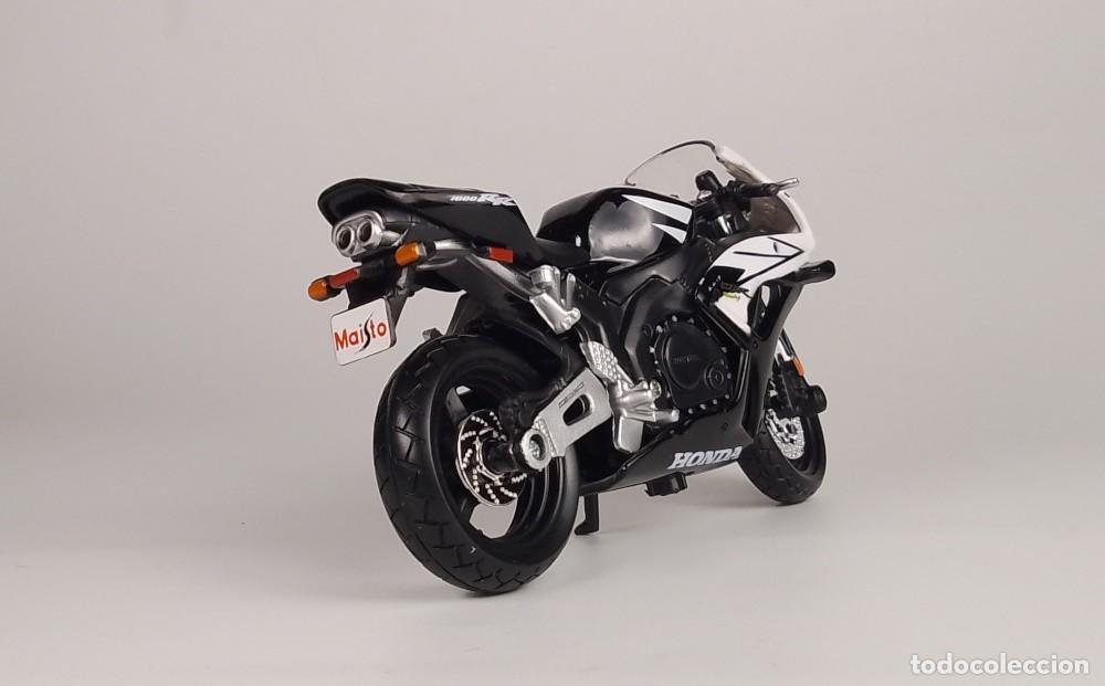 Motos a escala: Honda CBR 1000RR 2009 - Foto 6