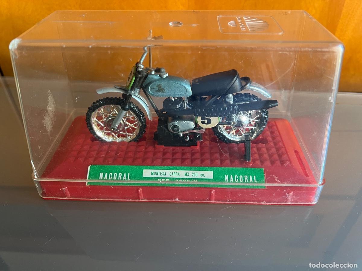 Motos a escala: MOTO MONTESA CAPRA MX 250 CC NACORAL RFA 3600/M