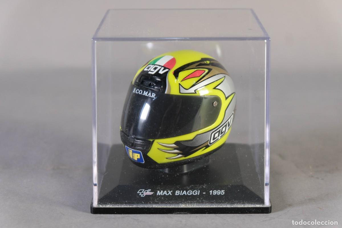 Motos em escala: R&eacute;plica casco MotoGP Max Biaggi 1995 - ALTAYA escala 1:5
