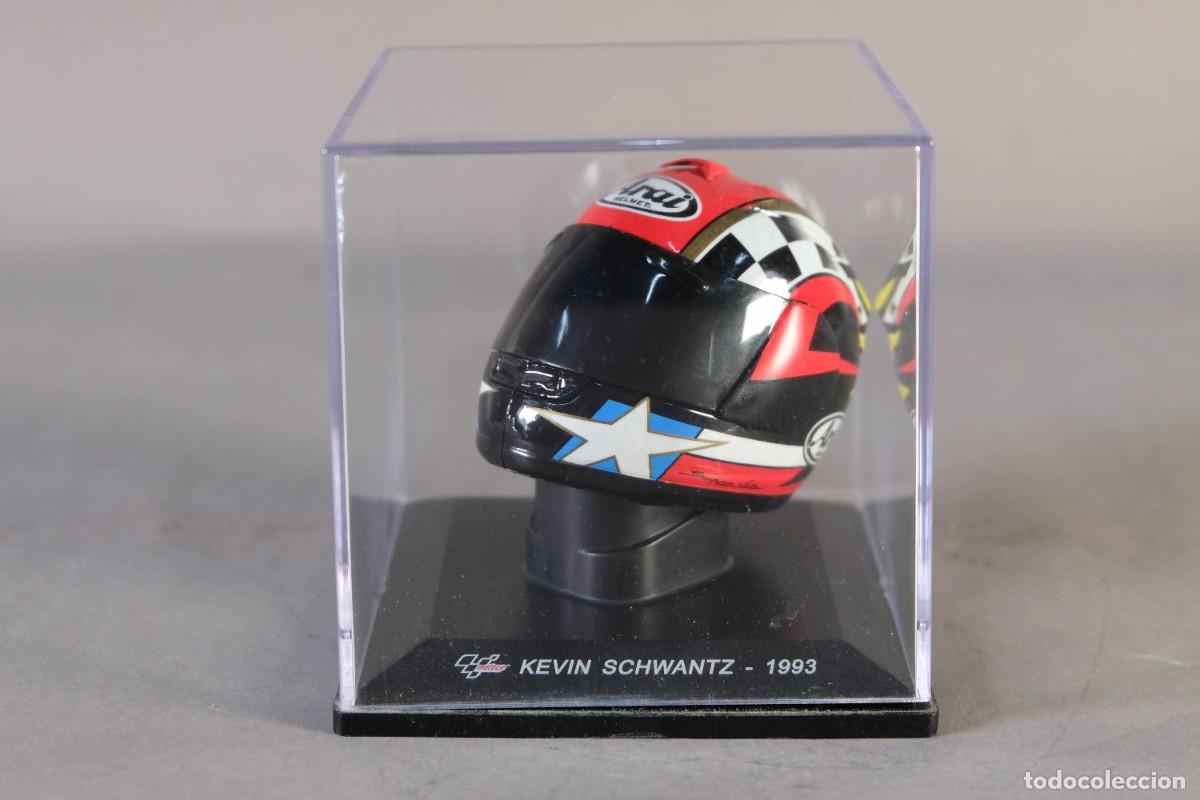 Motos em escala: R&eacute;plica casco MotoGP Kevin Schwantz 1993 - ALTAYA escala 1:5