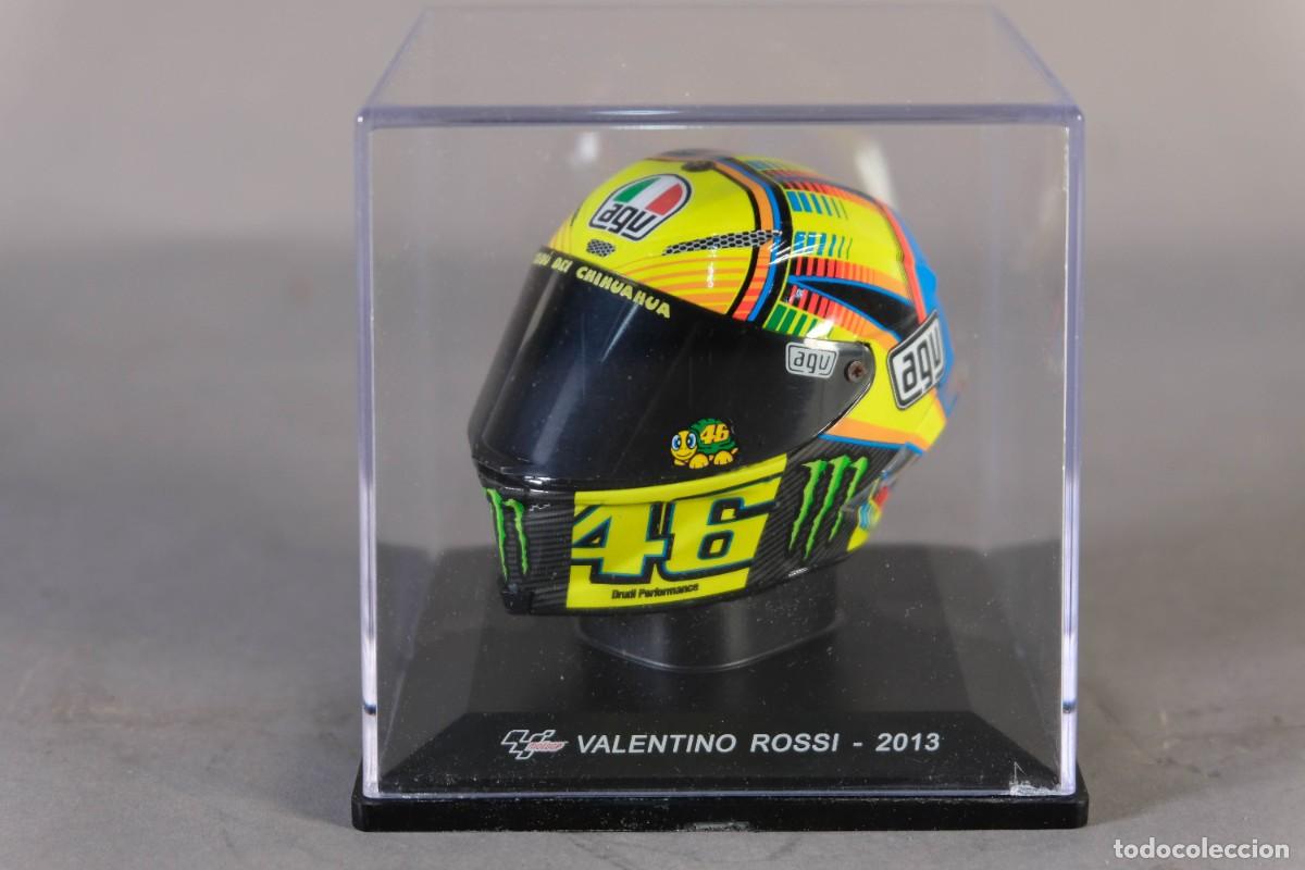Motos em escala: R&eacute;plica casco MotoGP Valentino Rossi 2005 - ALTAYA escala 1:5