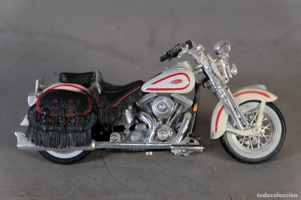 Motos a escala: R&eacute;plica moto HARLEY DAVIDSON Escala 1:18 - Foto 2