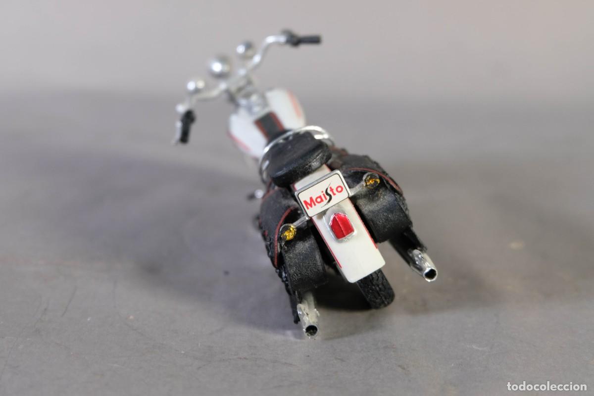 Motos a escala: R&eacute;plica moto HARLEY DAVIDSON Escala 1:18 - Foto 5