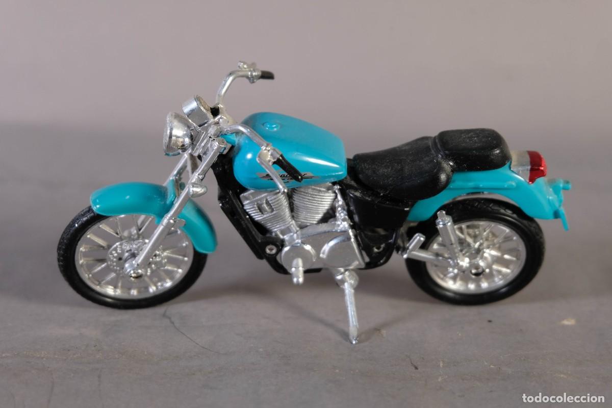 Motos a escala: R&eacute;plica moto SHADOW Escala 1:18
