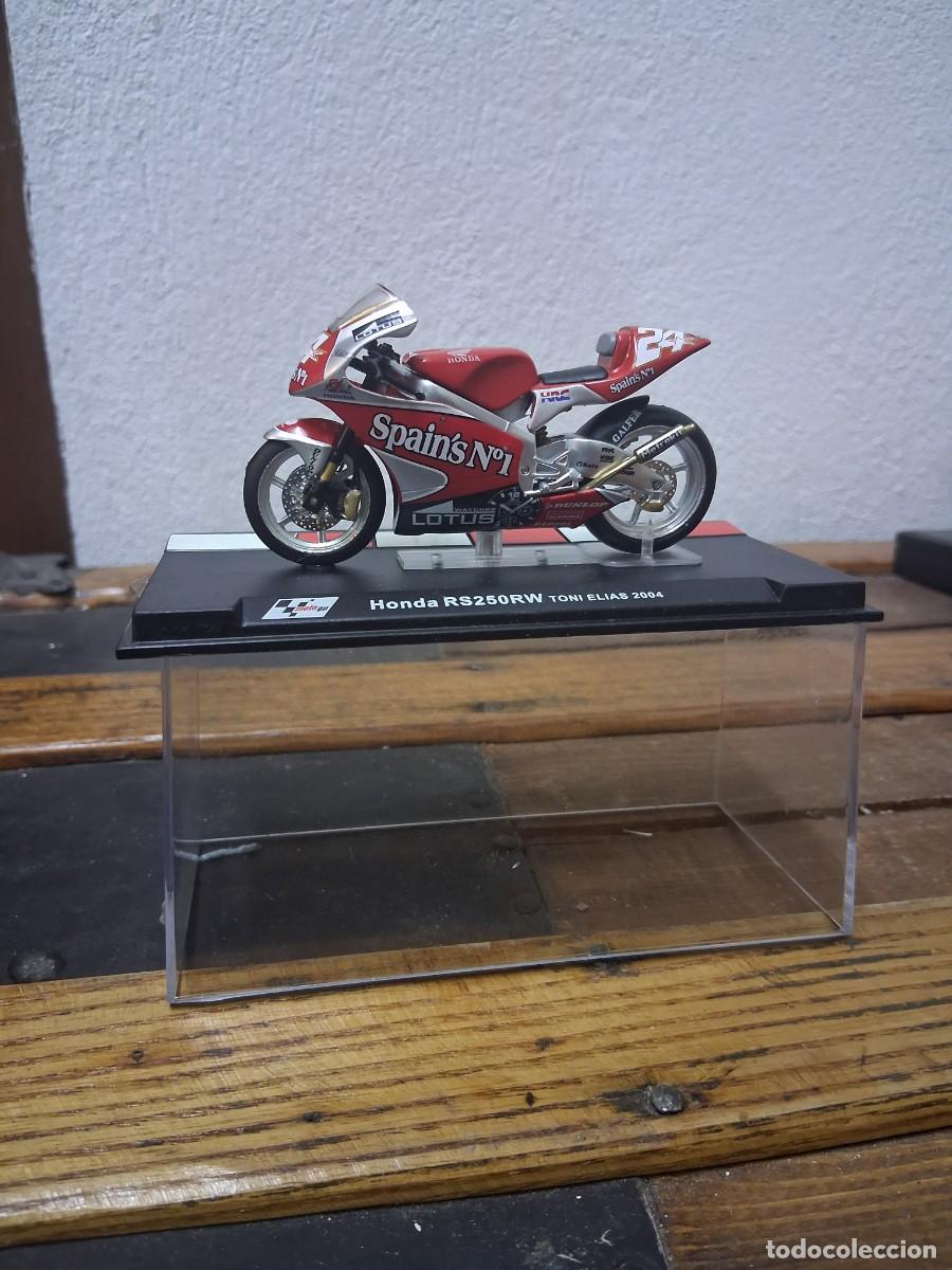 Motorcycle Models: Moto en metal Honda RS250RW Toni El&iacute;as 2004 gp