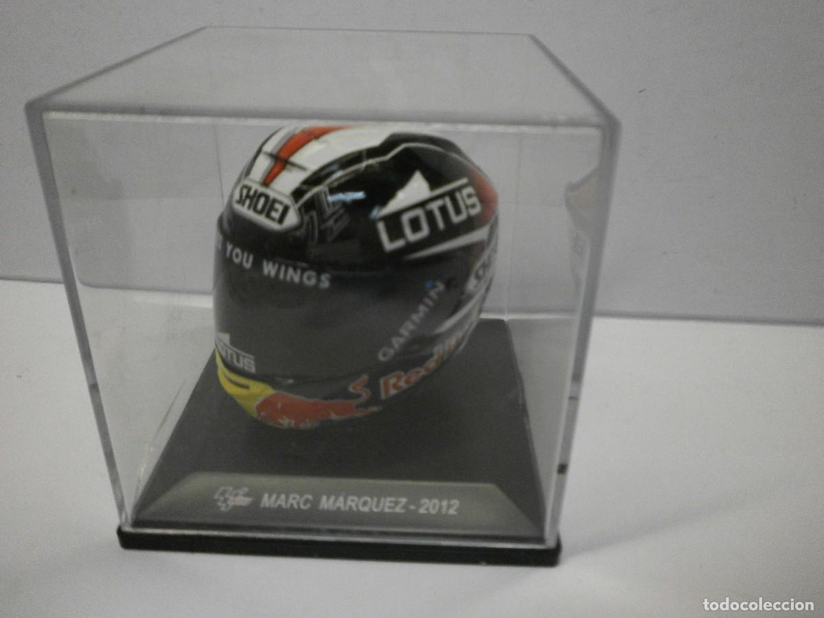 Motos a escala: casco moto gp marc marquez 2012