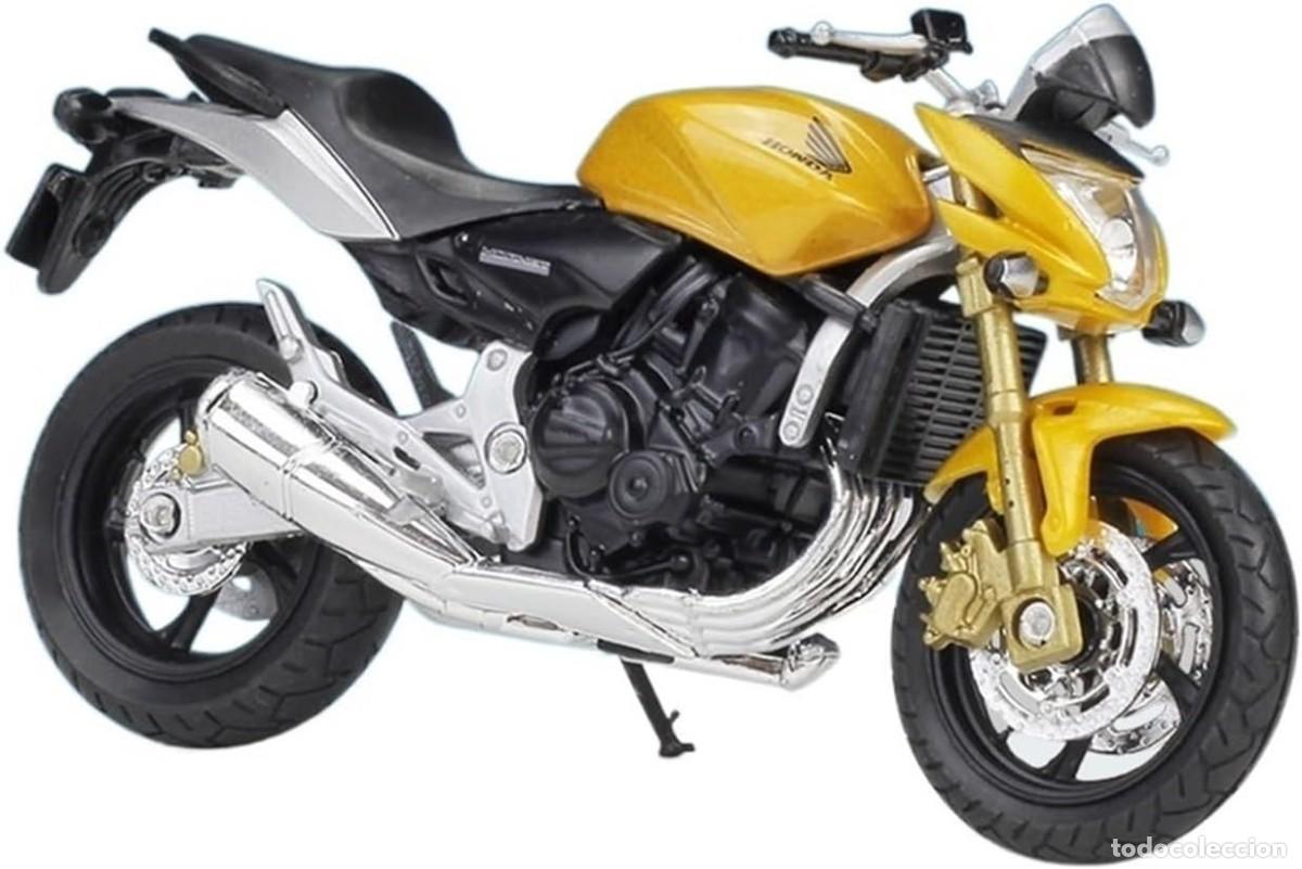 Motos a escala: Honda Hornet (Escala 1:18) Moto nueva a estrenar. En su caja original. Motocicleta deportiva naked