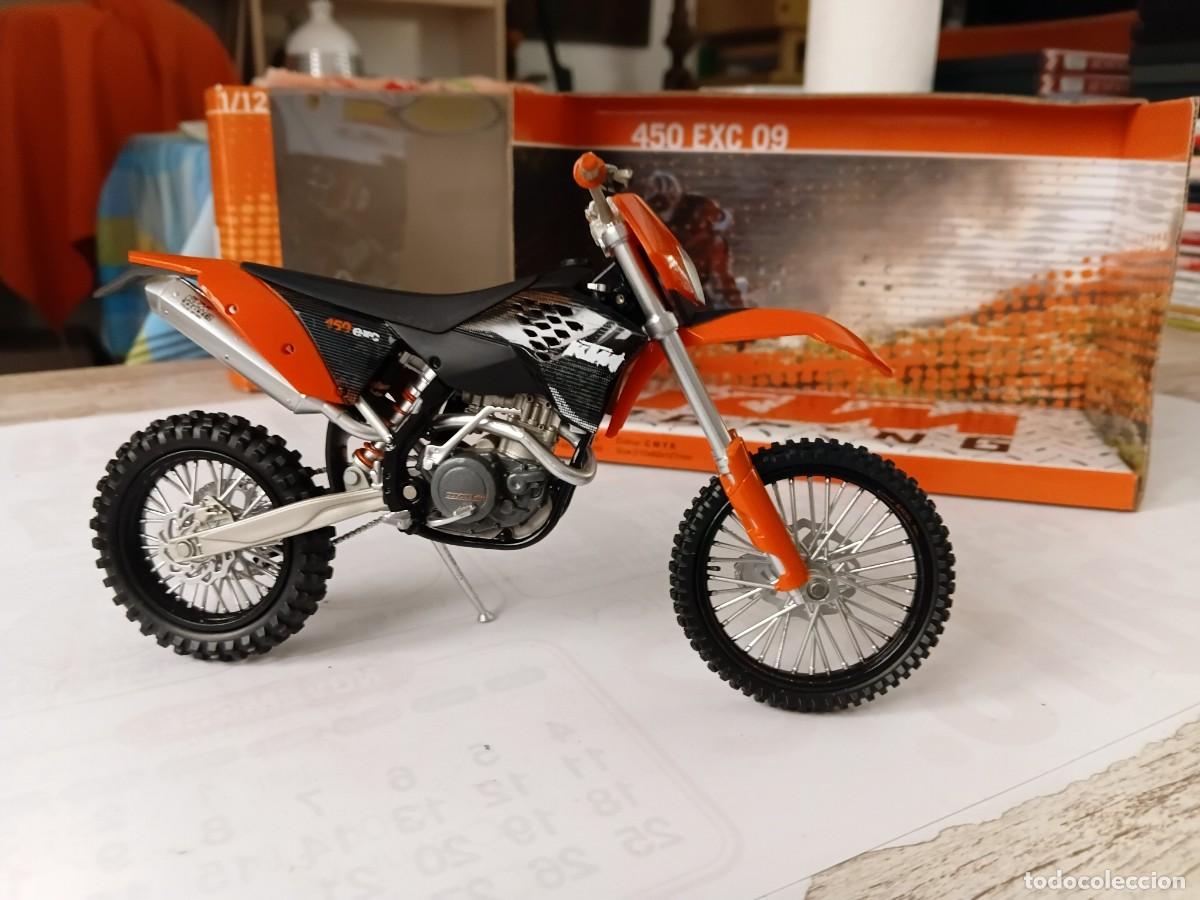 Motos a escala: Maqueta de moto . KTM 450 EXC 09 . Motocross .