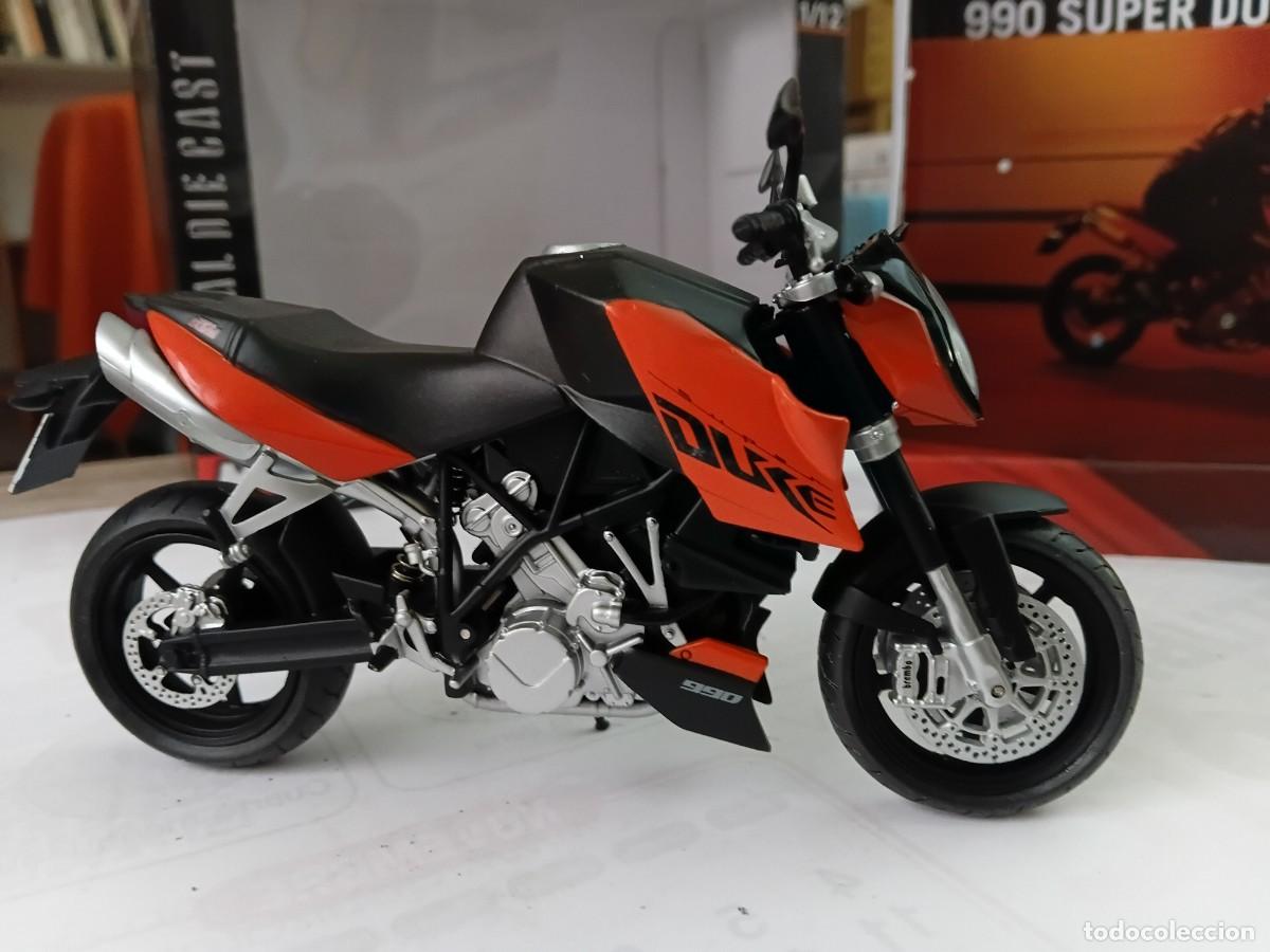 Motos a escala: Maqueta de moto . KTM 990 SUPER DUKE .