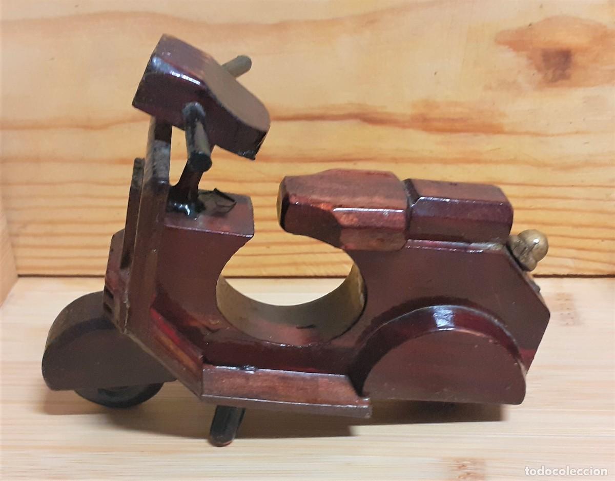 Motos a escala: MOTO DE MADERA VINTAGE
