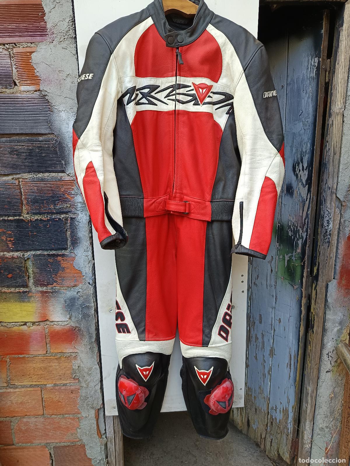 Motos: TRAJE DE MOTO MONO EN DAINESE TRIVAL TALLA 50, CON PROTECTORES EN BUEN ESTADO, SIN ROTURAS NI ROCES