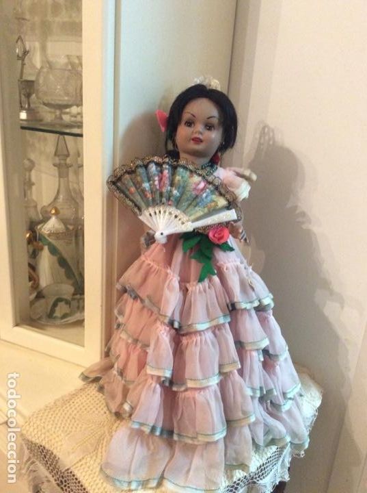 Mu&ntilde;eca Cayetana: Mu&ntilde;eca Cayetana delgada de celuloide con traje de faralaes y complementos originales. - Foto 14